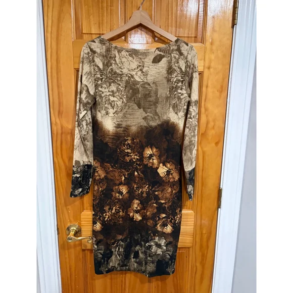 camouflage bodycon dress Keep It Camo Long Sleeve Fitted Bodycon Camouflage Print Midi Dress – J  Elise Boutique main image 0